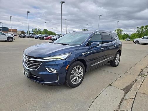 2022 Buick Enclave Premium