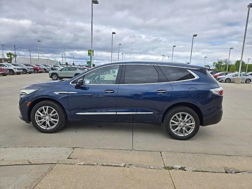 2022 Buick Enclave Premium