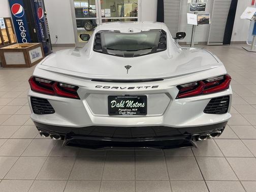 2026 Chevrolet Corvette Stingray w/1LT