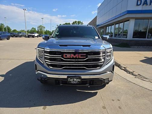 Sterling 2023 GMC Sierra 1500 SLT