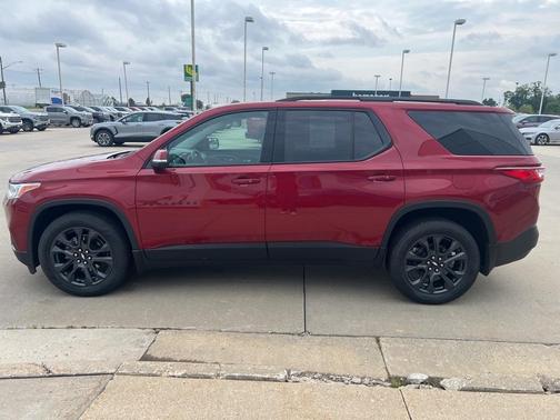 2021 Chevrolet Traverse RS