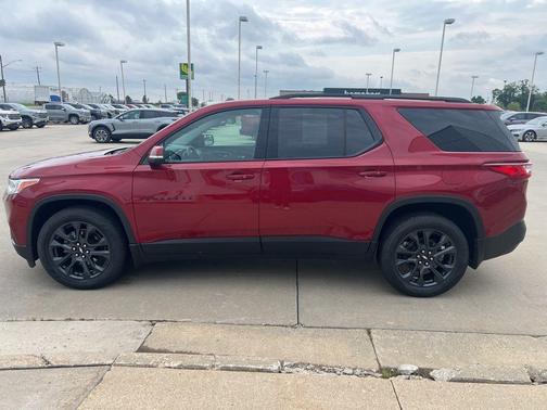 2021 Chevrolet Traverse RS