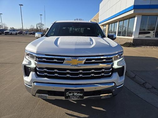 2025 Chevrolet Silverado 1500 LTZ
