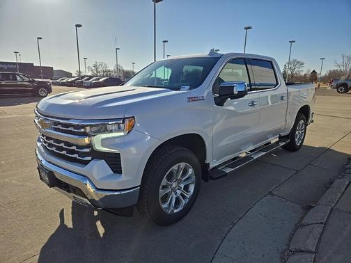 2025 Chevrolet Silverado 1500 LTZ