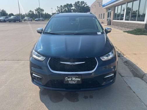 2022 Chrysler Pacifica Limited