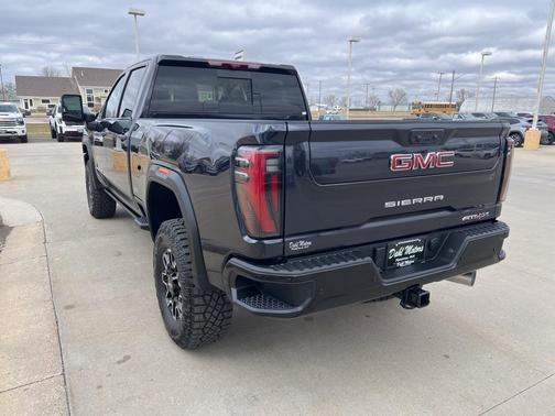 2025 GMC Sierra 2500 AT4X
