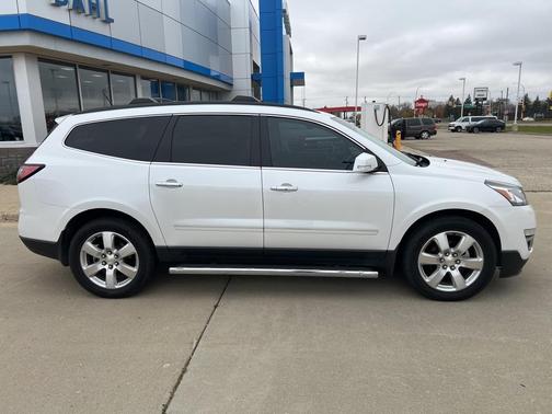 2017 Chevrolet Traverse Premier
