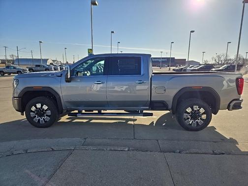 2025 GMC Sierra 2500 Denali