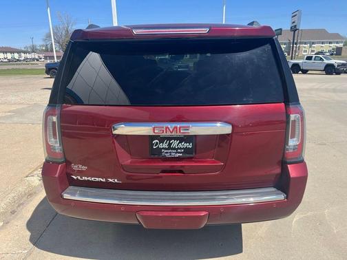 Crimson Red Tintcoat 2020 GMC Yukon XL Denali