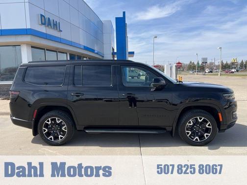 2025 Jeep Wagoneer Series II