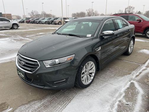 2016 Ford Taurus Limited