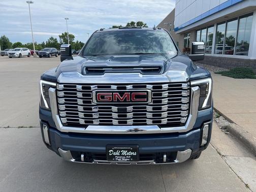 2024 GMC Sierra 3500 Denali
