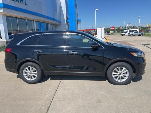 2019 Kia Sorento L