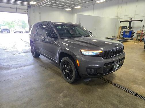 2021 Jeep Grand Cherokee L Laredo