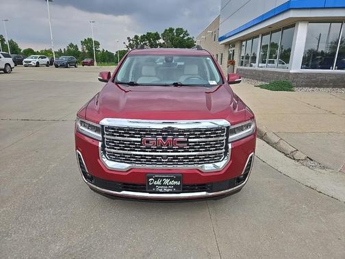 2020 GMC Acadia Denali