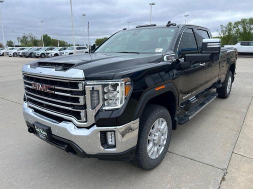 Onyx Black 2021 GMC Sierra 2500 SLT