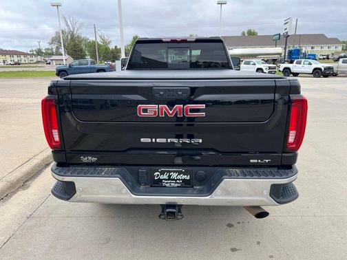 Onyx Black 2021 GMC Sierra 2500 SLT