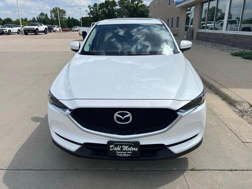 Snowflake White Pearl Metallic 2017 Mazda CX-5 Grand Select