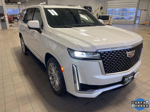 2022 Cadillac Escalade Premium Luxury