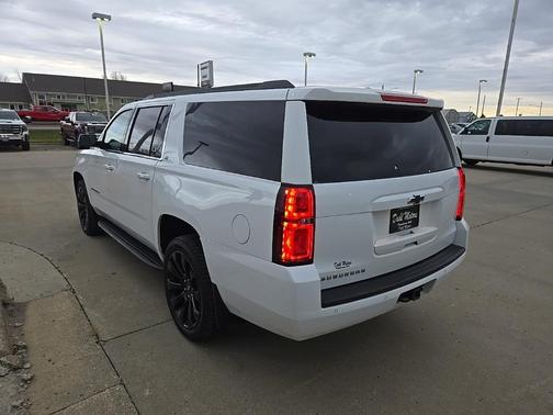 2019 Chevrolet Suburban LT