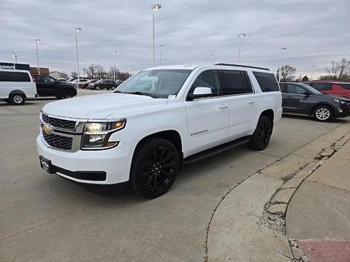 2019 Chevrolet Suburban LT