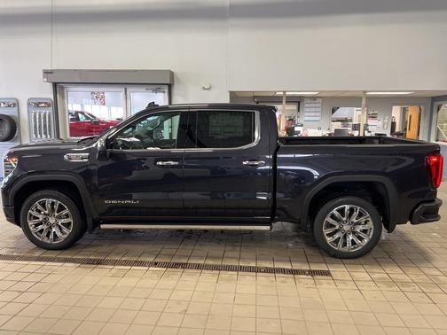 2025 GMC Sierra 1500 Denali