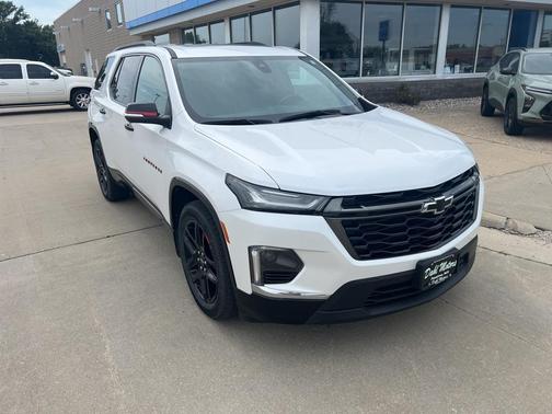 2022 Chevrolet Traverse Premier