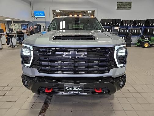 2025 Chevrolet Silverado 3500 LT