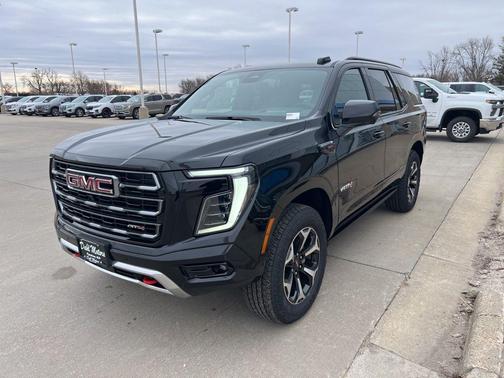 Onyx Black 2026 GMC Yukon AT4