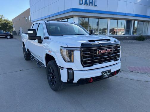 2024 GMC Sierra 2500 AT4