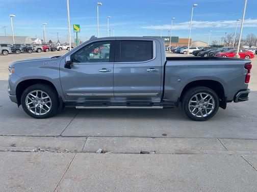 2024 Chevrolet Silverado 1500 High Country