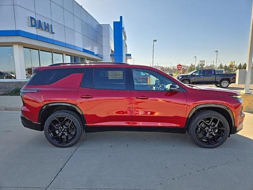 2025 Chevrolet Traverse RS