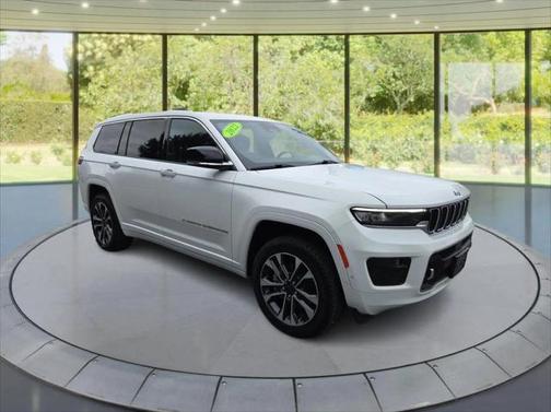 2022 Jeep Grand Cherokee L Overland 4x4
