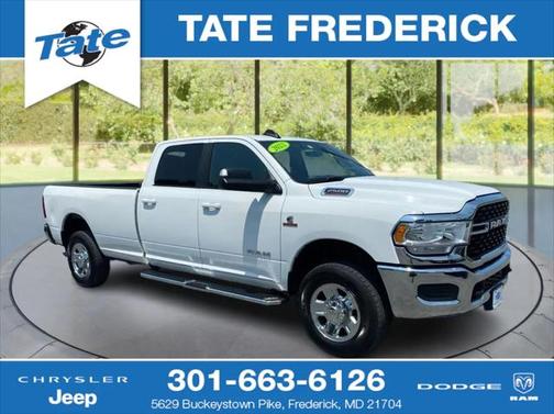 2022 RAM 2500 Big Horn Crew Cab 4x4 8 Box