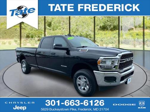 2021 RAM 2500 Tradesman Crew Cab 4x4 8 Box