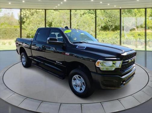 2021 RAM 2500 Tradesman Crew Cab 4x4 64' Box