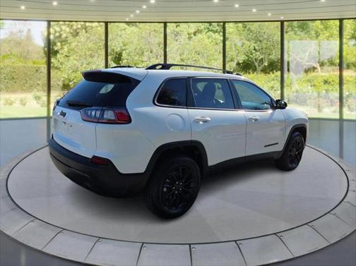 2023 Jeep Cherokee Altitude Lux 4x4