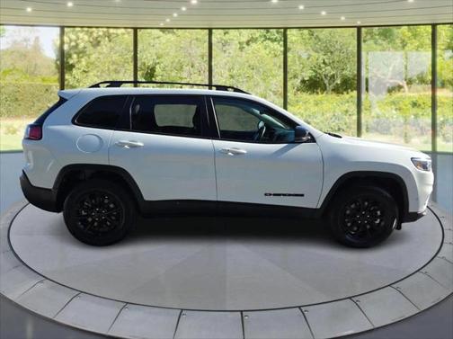 2023 Jeep Cherokee Altitude Lux 4x4