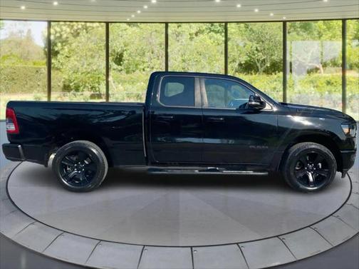 2022 RAM 1500 Big Horn Quad Cab 4x4 64' Box
