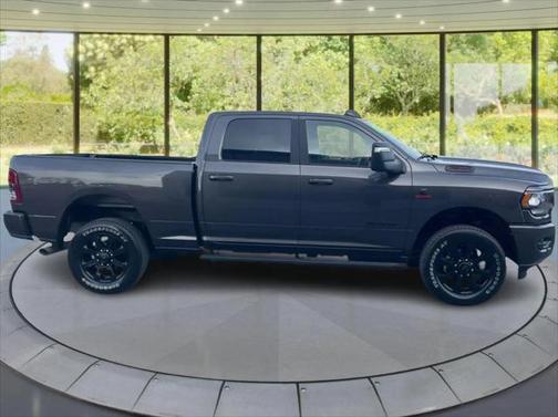 2024 RAM 2500 Big Horn Crew Cab 4x4 64' Box