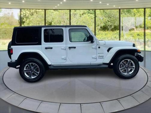 2018 Jeep Wrangler Unlimited Sahara 4x4