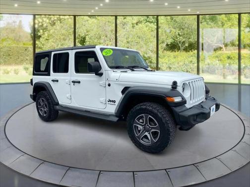 2020 Jeep Wrangler Unlimited Black and Tan 4X4