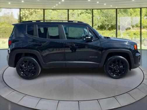 2023 Jeep Renegade Altitude 4x4