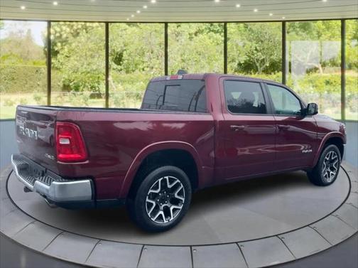 2025 RAM 1500 Laramie Crew Cab 4x4 57' Box