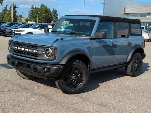 2023 Ford Bronco Black Diamond