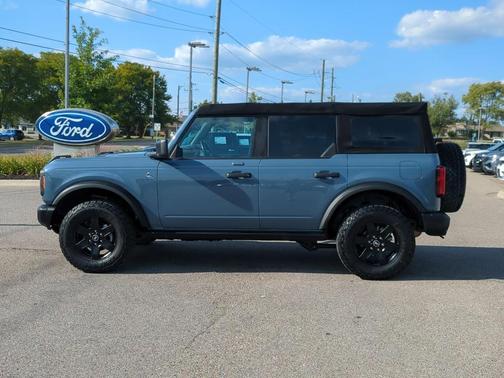 2023 Ford Bronco Black Diamond
