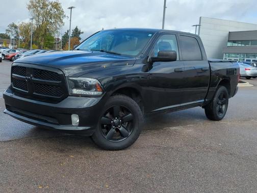 2015 RAM 1500 Tradesman/Express