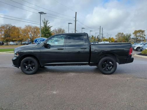 2015 RAM 1500 Tradesman/Express