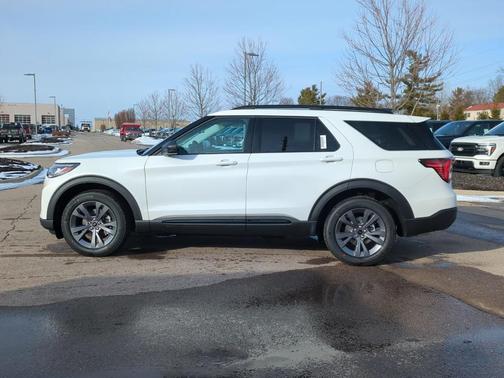 2026 Ford Explorer ACTIVE W/200A