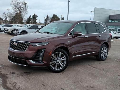 2022 Cadillac XT6 Premium Luxury AWD
